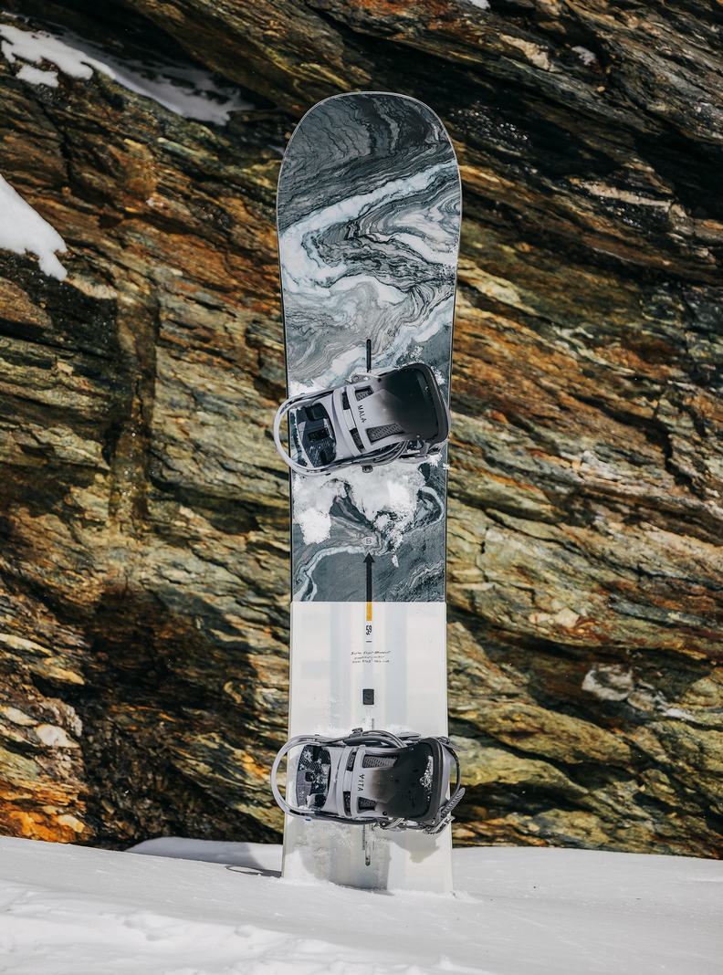 Burton Flight Attendant Camber Men's Snowboards | GVBRMC137